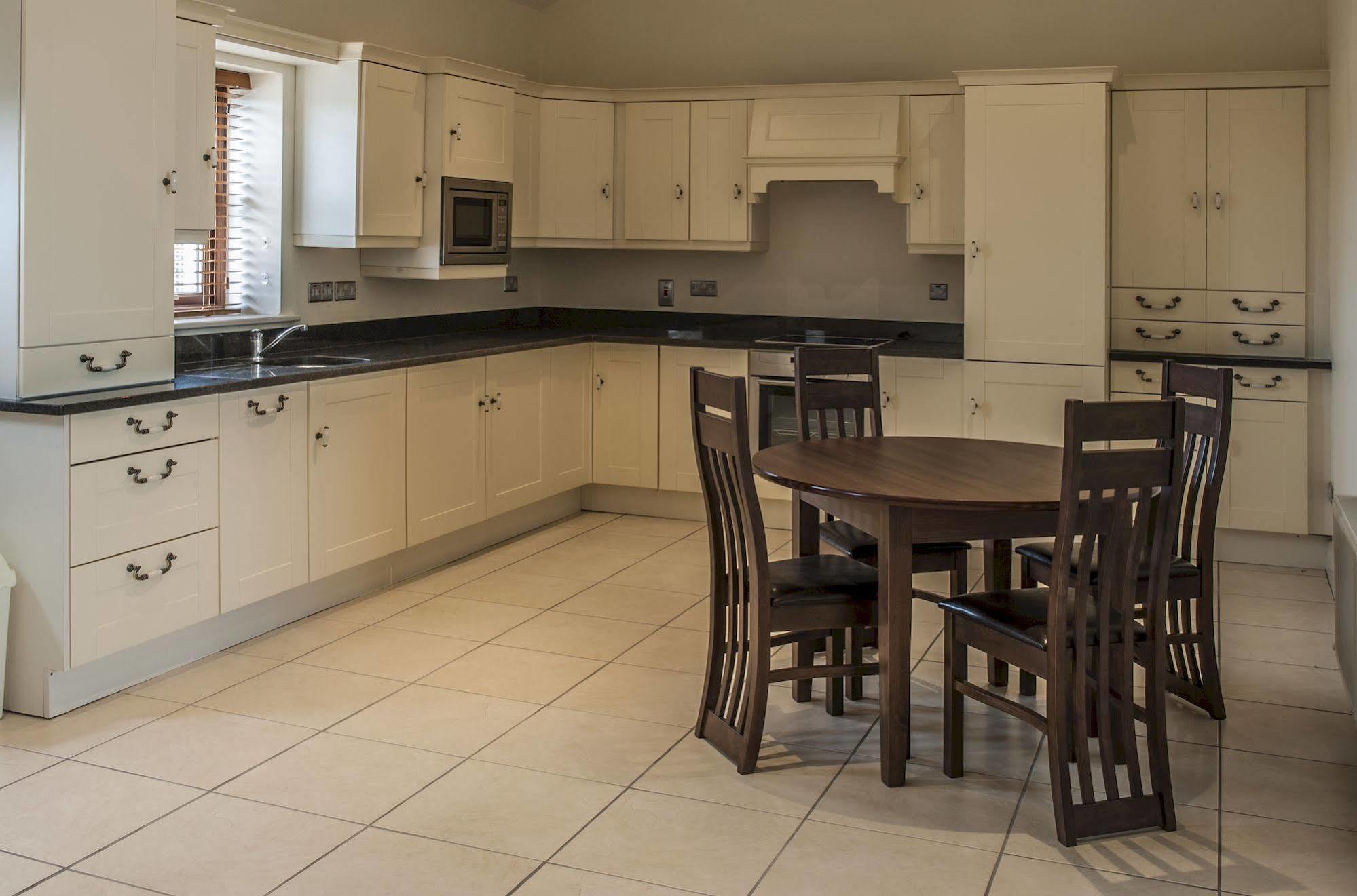 New Forest Estate Lodges Tyrrellspass Eksteriør bilde